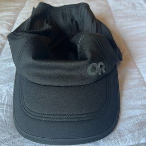 OUTDOOR RESEARCH NEW Runners Hat w/ Side Flaps Adjustable Buckle Strap BLACK